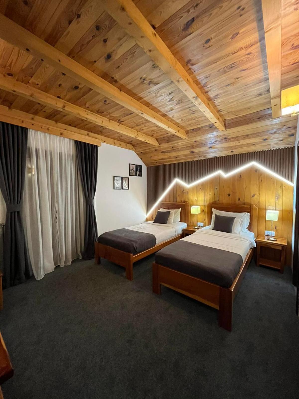 Rooms And Apartmants Mirovic Kolasin Luaran gambar